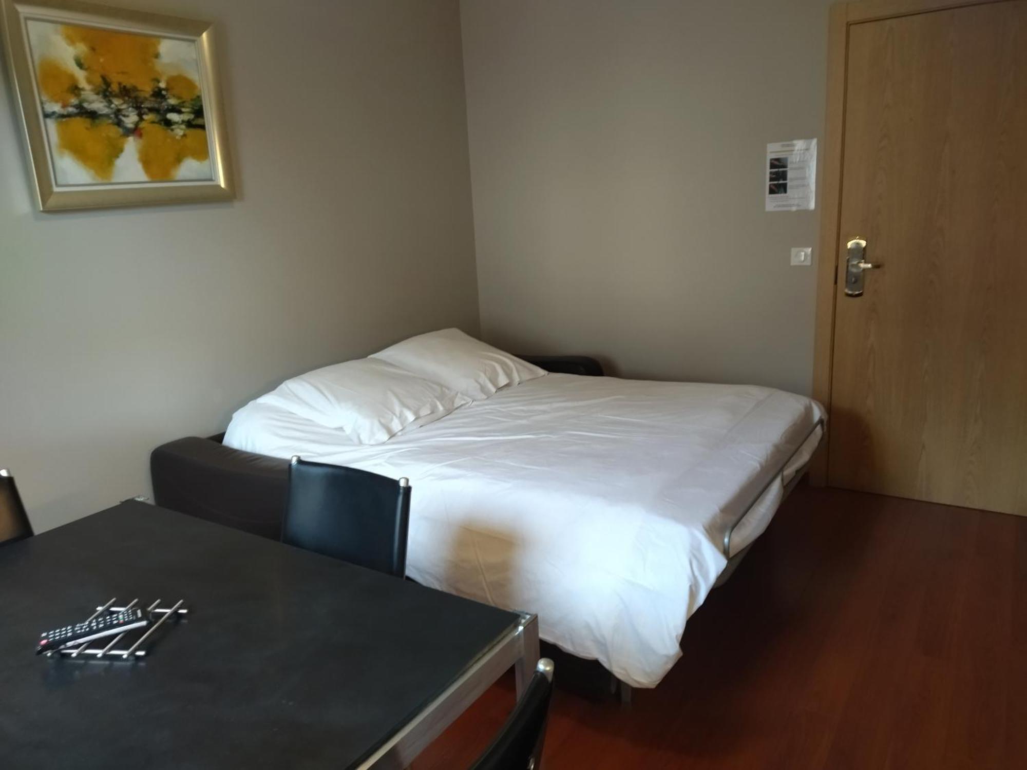 Aux Balcons Du Sancy Lejlighedshotel Picherande Eksteriør billede