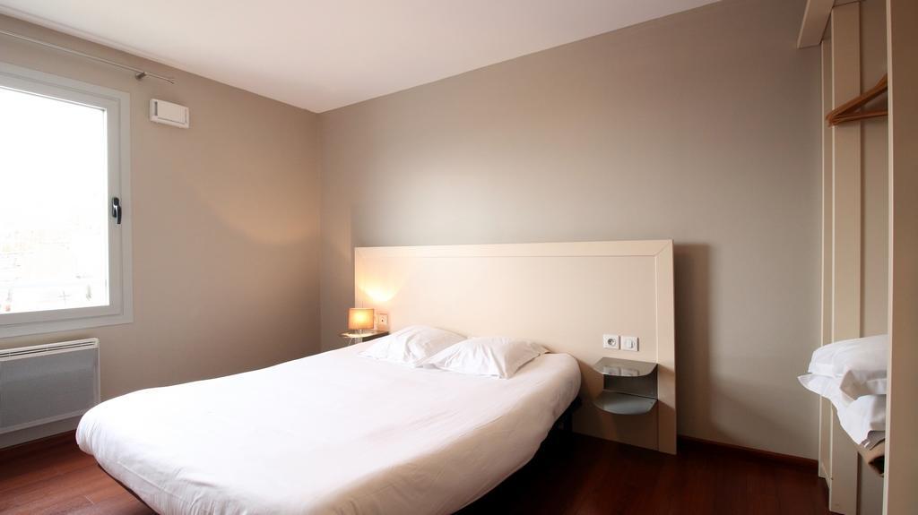 Aux Balcons Du Sancy Lejlighedshotel Picherande Eksteriør billede