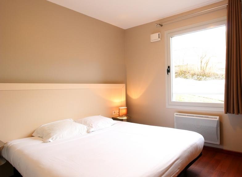 Aux Balcons Du Sancy Lejlighedshotel Picherande Eksteriør billede